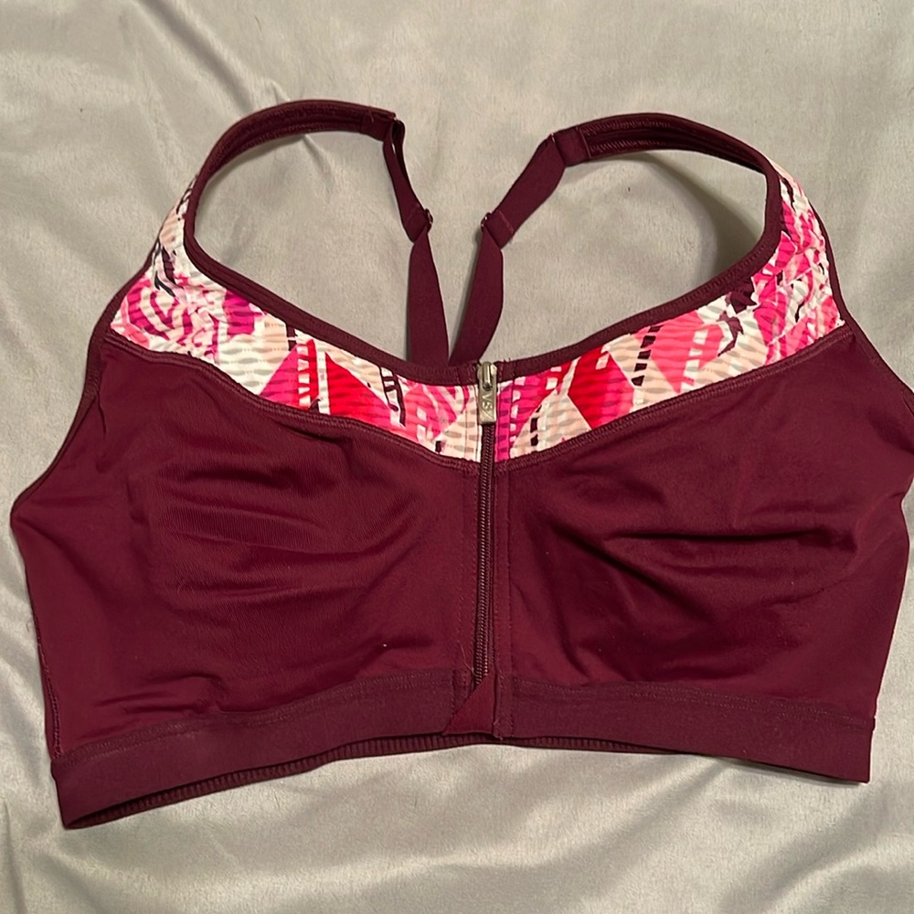 Maroon VSX Sports Bra with Detailing in Size 36D